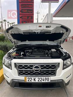 نيسان فرونتر